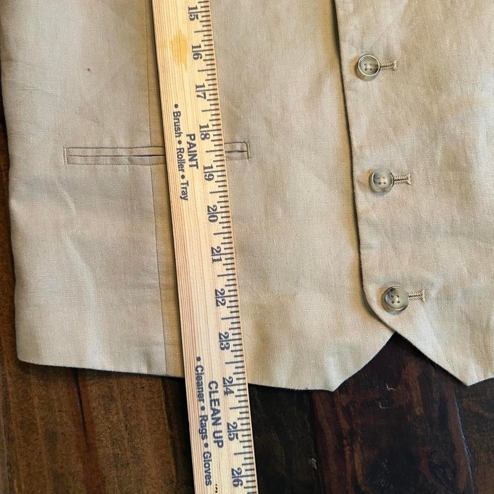 Linen vest - Picture 6 of 7